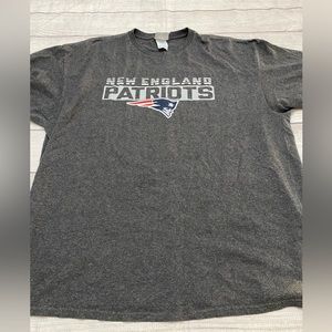 NFL New England Patriots Team Apparel Men's  T-Shirt Tee Top Size 2XL.